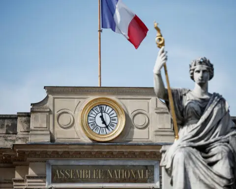 H2 kicks off, markets bet on French gridlock