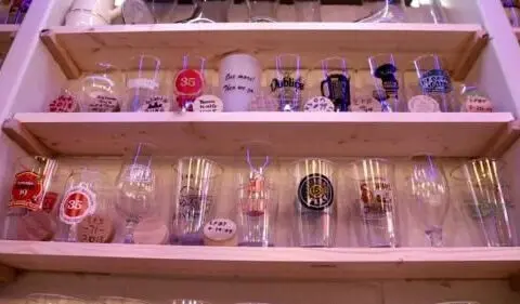 ‘A craft beer guy:’ Man on quest to create largest Lakefront Brewery glass collection