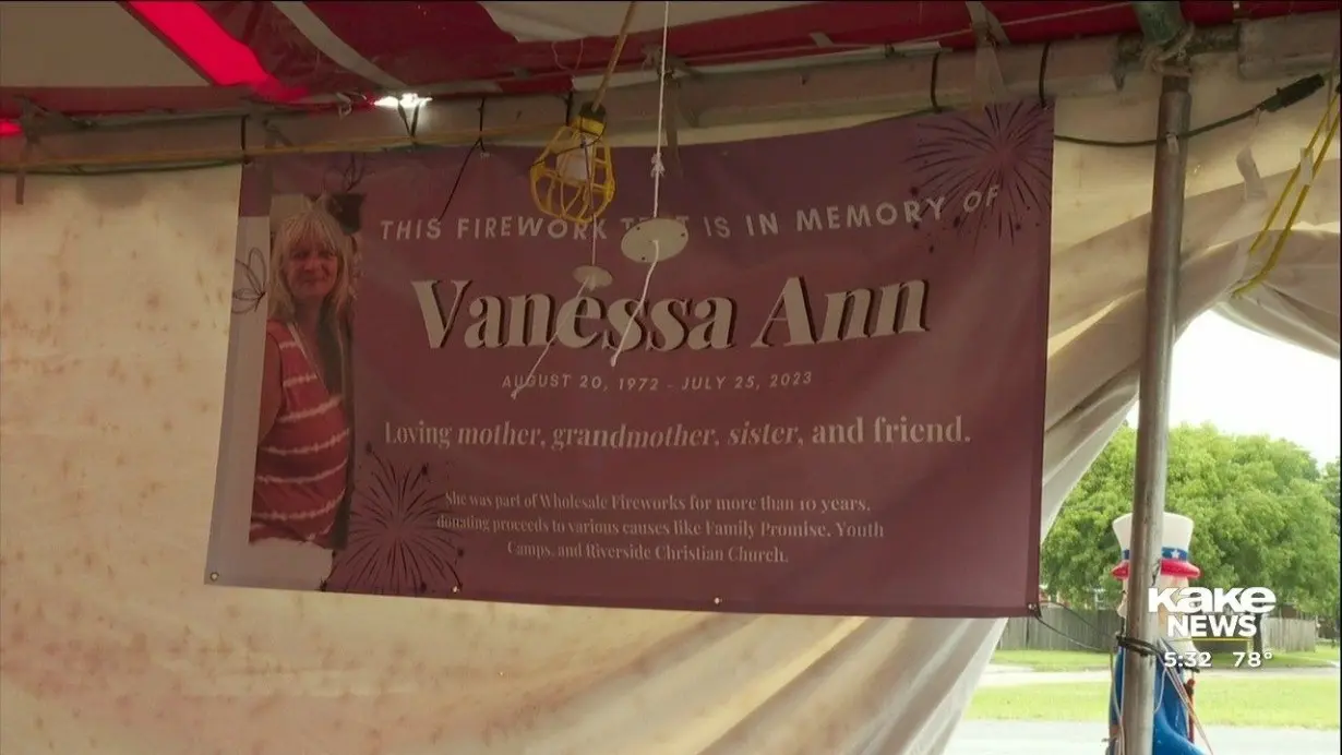 Daughter keeps her mother’s legacy alive through firework tent