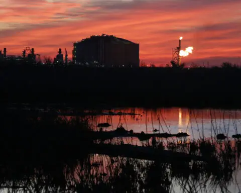 Judge sides with 16 states, putting on pause Biden's delay of consideration of gas export projects