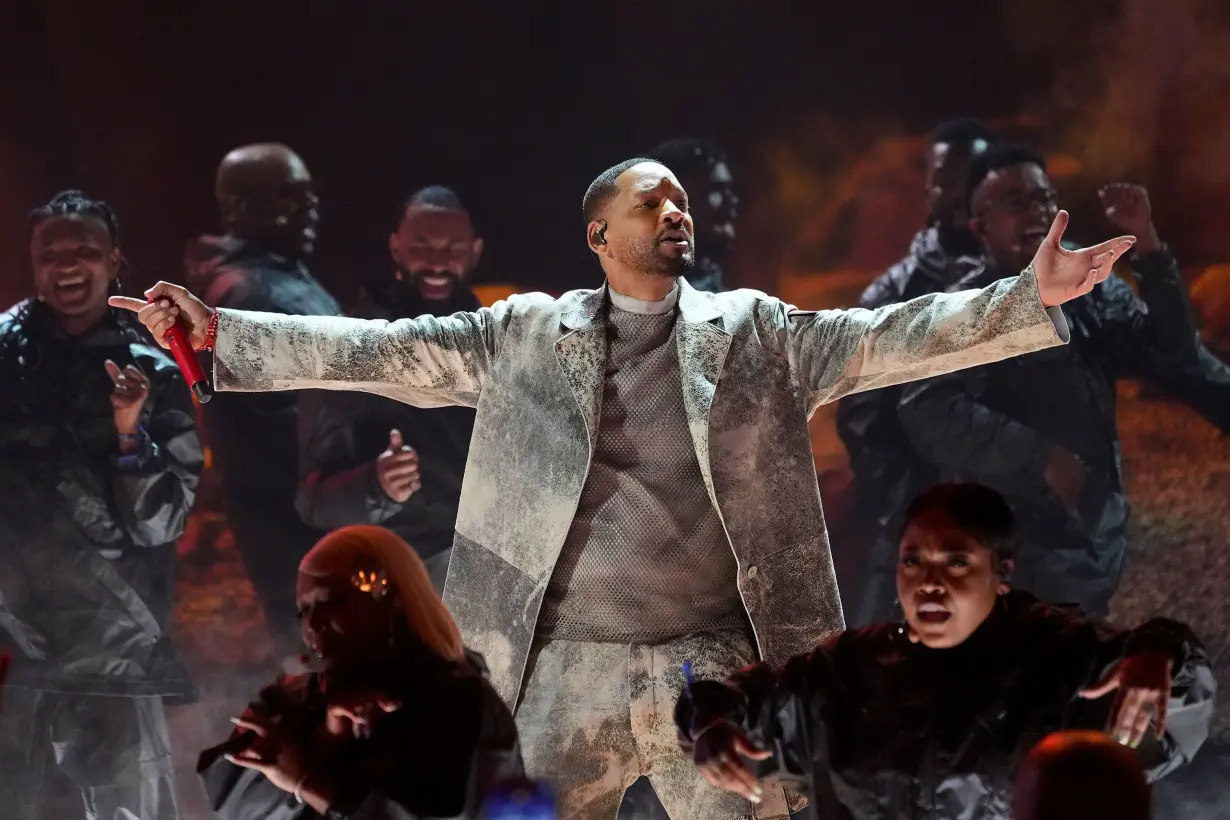 Will Smith debuts new song in fiery performance at the BET Awards