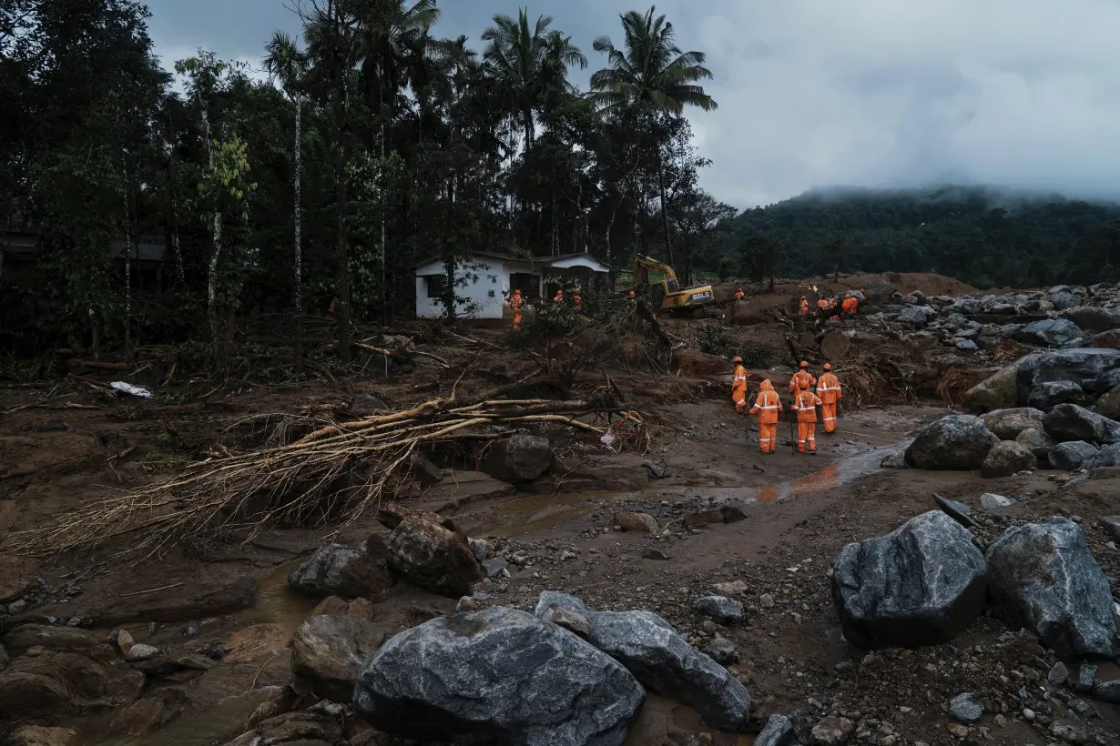 APTOPIX India Landslides