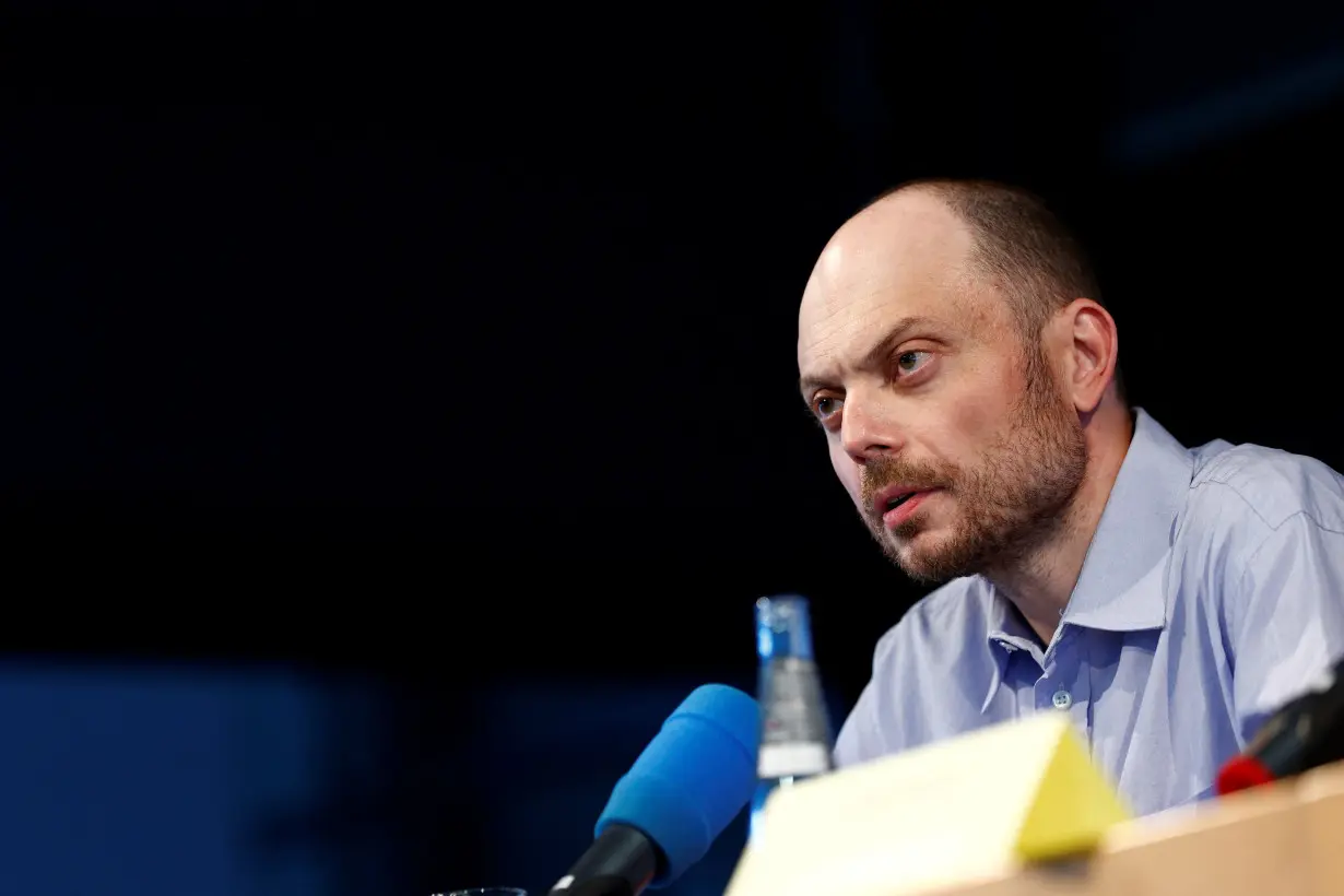 Russian dissidents Ilya Yashin, Vladimir Kara-Murza and Andrei Pivovarov hold a press conference after being freed, in Bonn