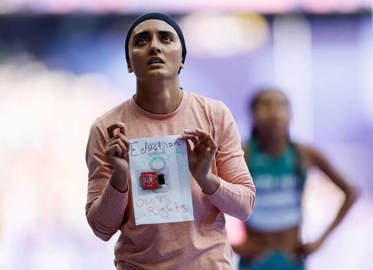 Afghan Olympic sprinter sends powerful message to Taliban on women's rights