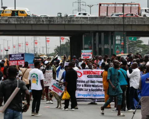 Nigerian protests fizzle out after deadly police crackdown