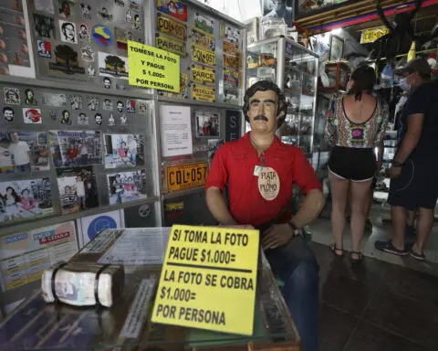 Colombia's congress considers ban on Pablo Escobar souvenirs