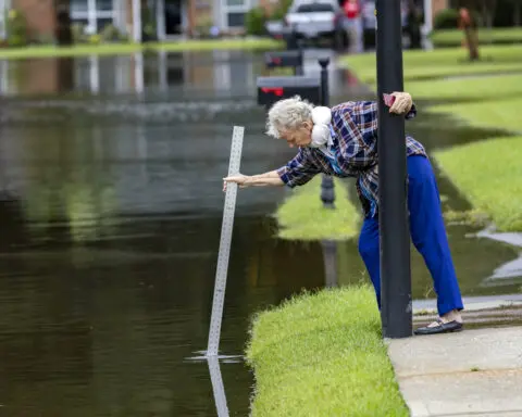 The Latest: Tropical Storm Debby lingering over Georgia and the Carolinas