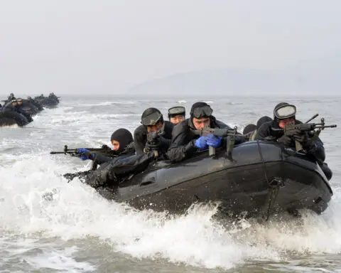 South Korean authorities question individual who crossed the border from the North