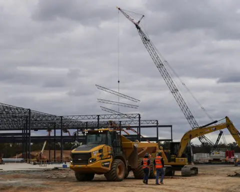 US government will loan $1.45 billion to help a South Korean firm build a solar plant in Georgia