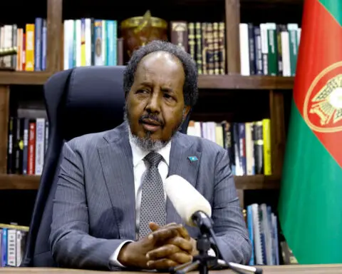 Somalia's cabinet approves bill for universal suffrage