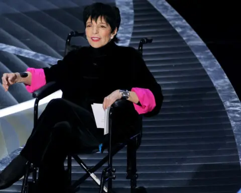 Liza Minnelli is ‘mad as hell’ and writing new memoir