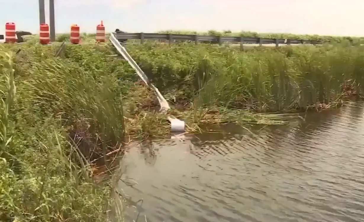 Witness recalls sole survivor of the Palm Beach County canal crash efforts to save his family