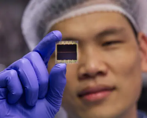 Razor-thin solar panels could be ‘ink-jetted’ onto your backpack or phone for cheap clean energy