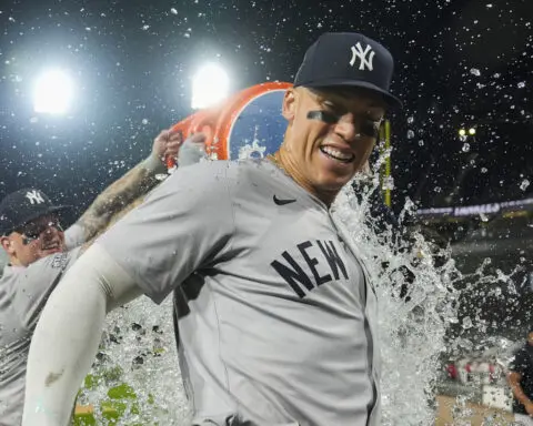 Yankees' Aaron Judge becomes fastest to 300 homers, reaching in 955 games to Kiner's 1,087