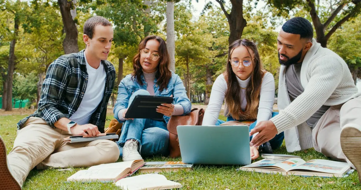 Future lawyers learn key lessons from studying poetry in parks in this course