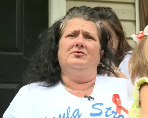 Woman mourns loss of slain daughter: 'She wasn't just my daughter, she was my best friend'