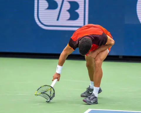 Carlos Alcaraz apologizes for smashing and breaking racket in ‘worst match’ of his career