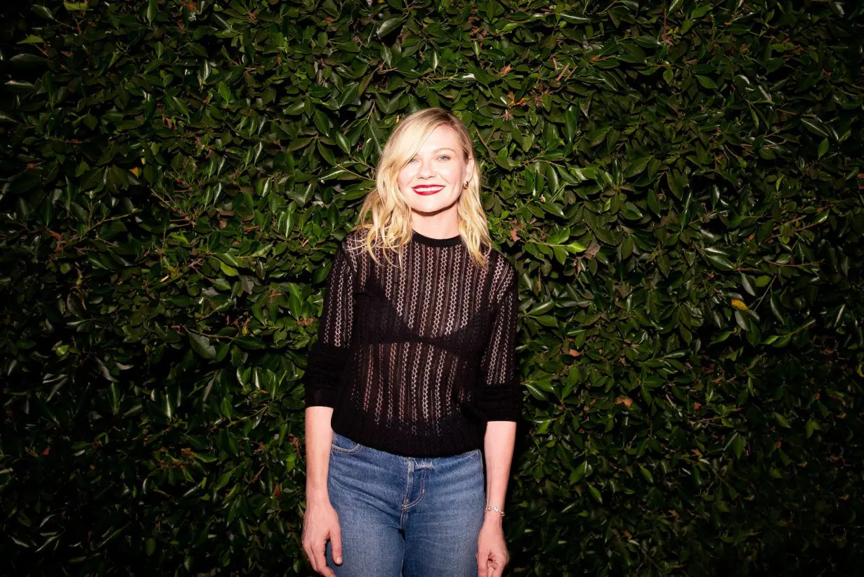 Go Toros! Kirsten Dunst proves she still has teen spirit at 'Bring it On' screening