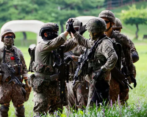 US and South Korea hold joint air drills to counter North Korea threat