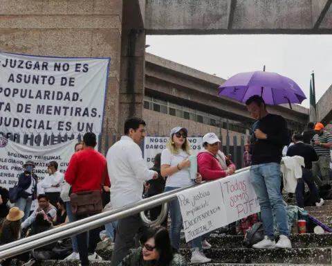 More Mexican judges to join strike over proposed judicial overhaul