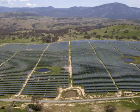 World's 'largest solar precinct' approved by Australian government