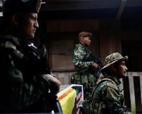 Meet the secretive Colombian guerrillas who could deal final blow to peace plan