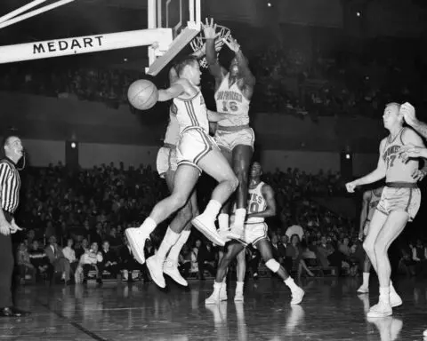 Al Attles, one of NBA's first Black head coaches who led Warriors to 1975 title, dies at 87