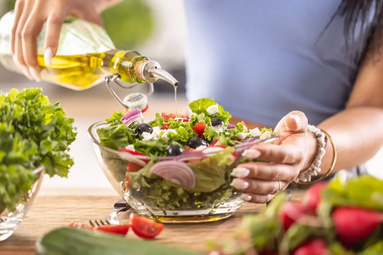 Does the Mediterranean diet reduce Covid-19 risk? Experts weigh in