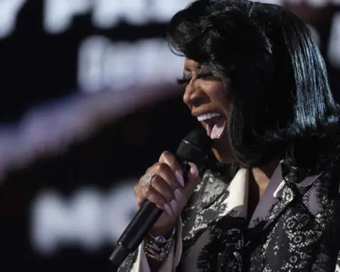 Here are all of the celebrities at the Democratic convention's starry roll call