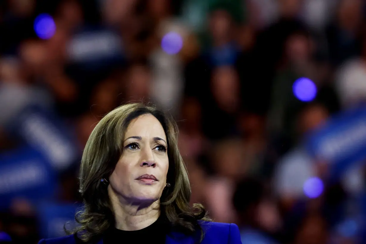 Harris readies herself for biggest moment of her political life