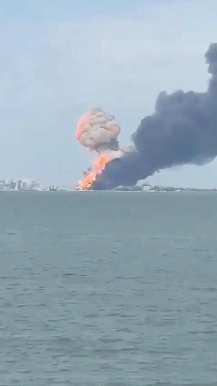 Fire breaks out at Russian port of Kavkaz