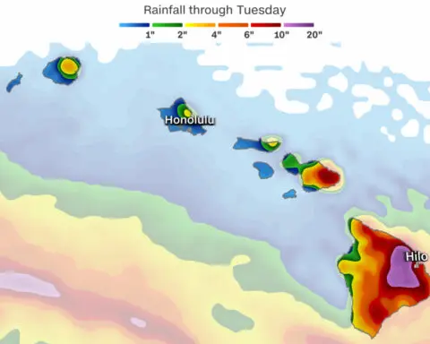 WEATHER WATCH: RECORD TEXAS HEAT, NEW TROPICAL SYSTEMS FORM (330pET)