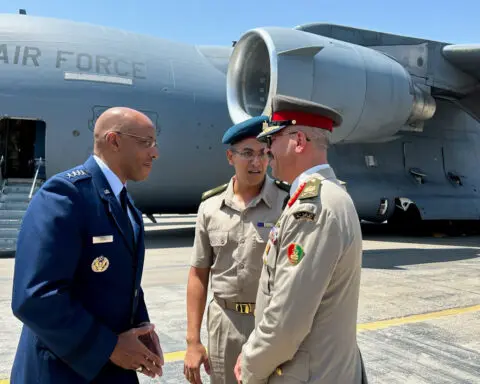 Egypt warns visiting US general on Lebanon risk