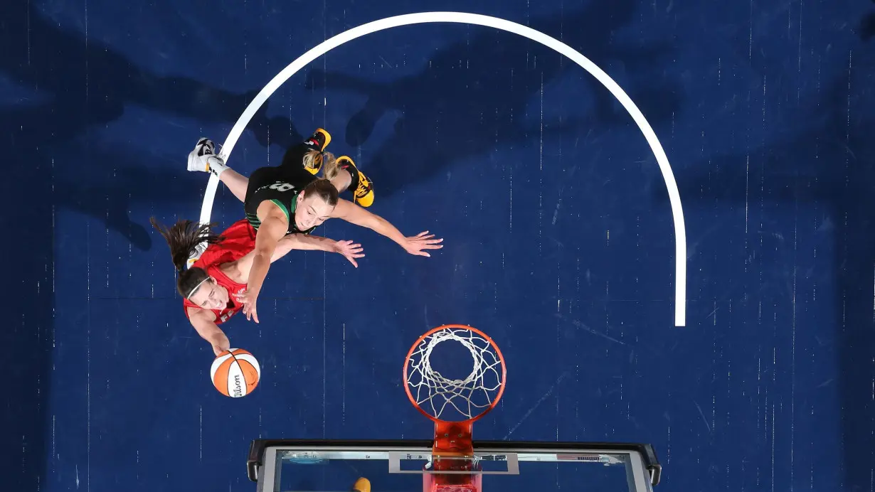 Minnesota Lynx defeat Caitlin Clark and Indiana Fever on Maya Moore's jersey retirement night