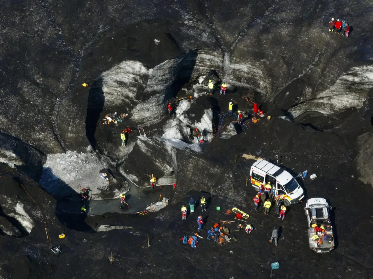 APTOPIX Iceland Cave Collapse