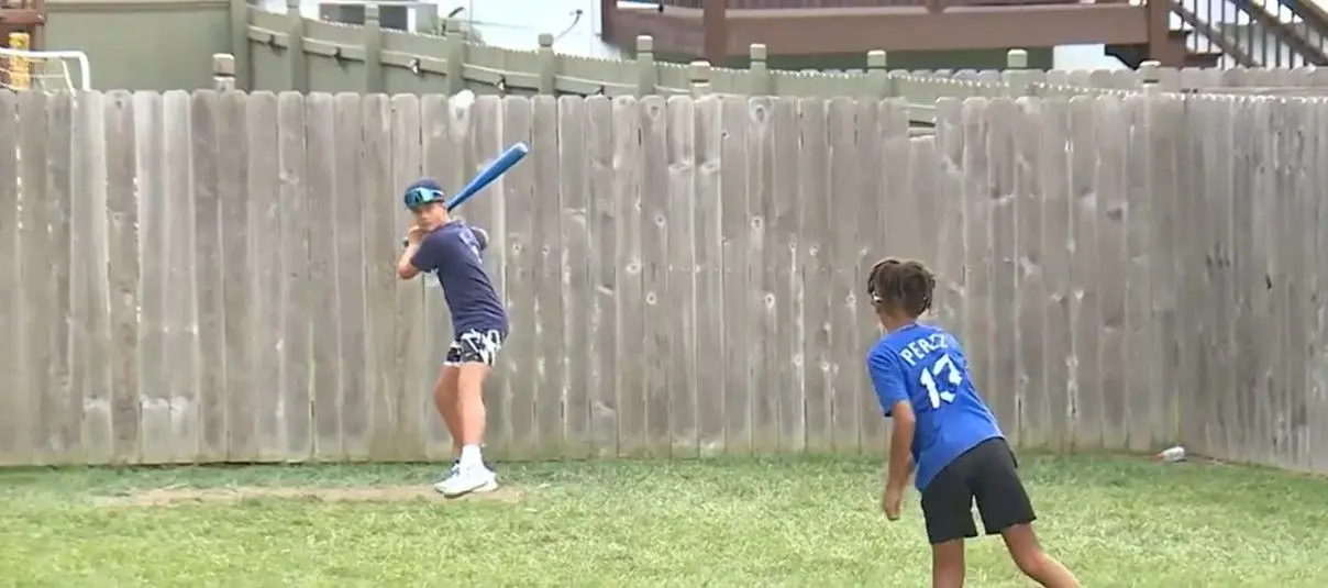 'Hello guys, can I play?': MLB catcher joins neighborhood Wiffle ball game