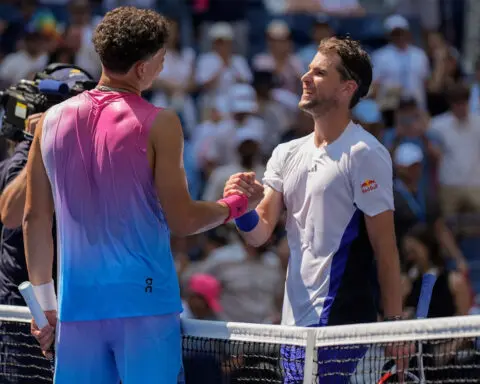 Novak Djokovic’s US Open title defense begins with first-round win against Radu Albot