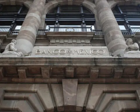 Mexico central bank shrinks 2024 GDP growth forecast to 1.5%