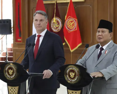 Indonesia and Australia sign defense agreement