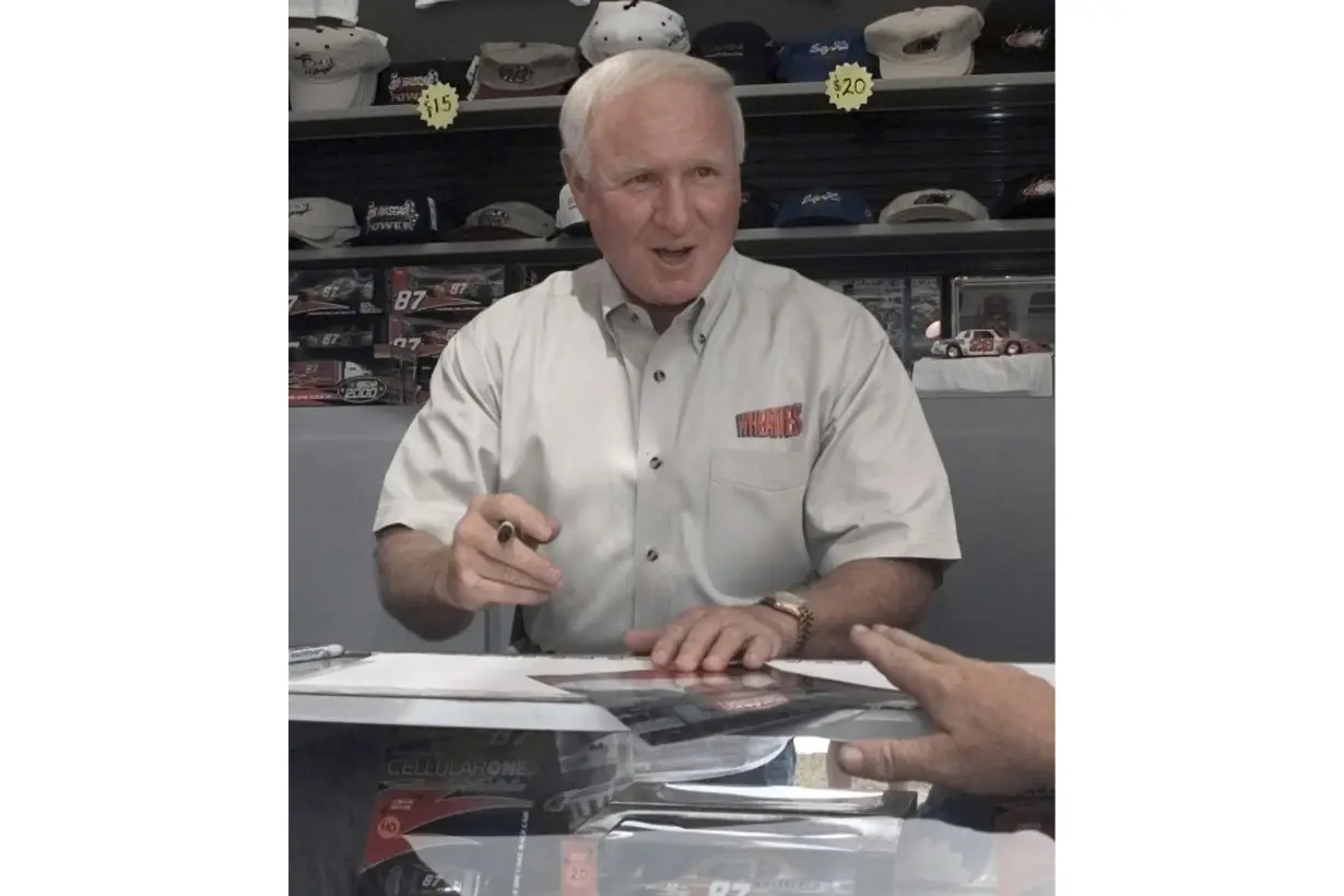 NASCAR Darlington Honoring Cale Auto Racing