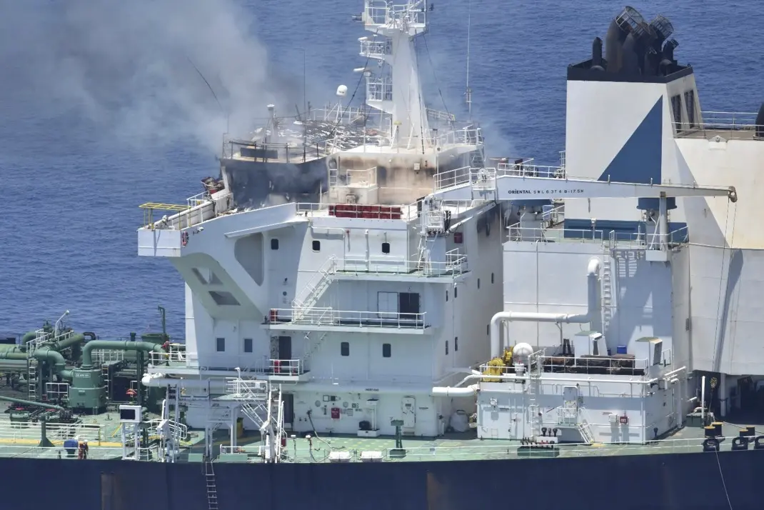 Houthi video shows the Yemeni rebels planted bombs on tanker now threatening Red Sea oil spill