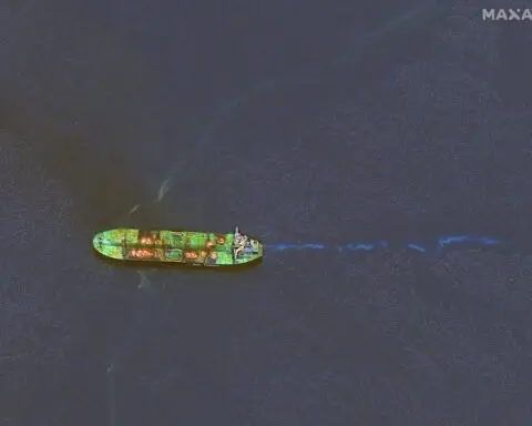 Houthi video shows the Yemeni rebels planted bombs on tanker now threatening Red Sea oil spill