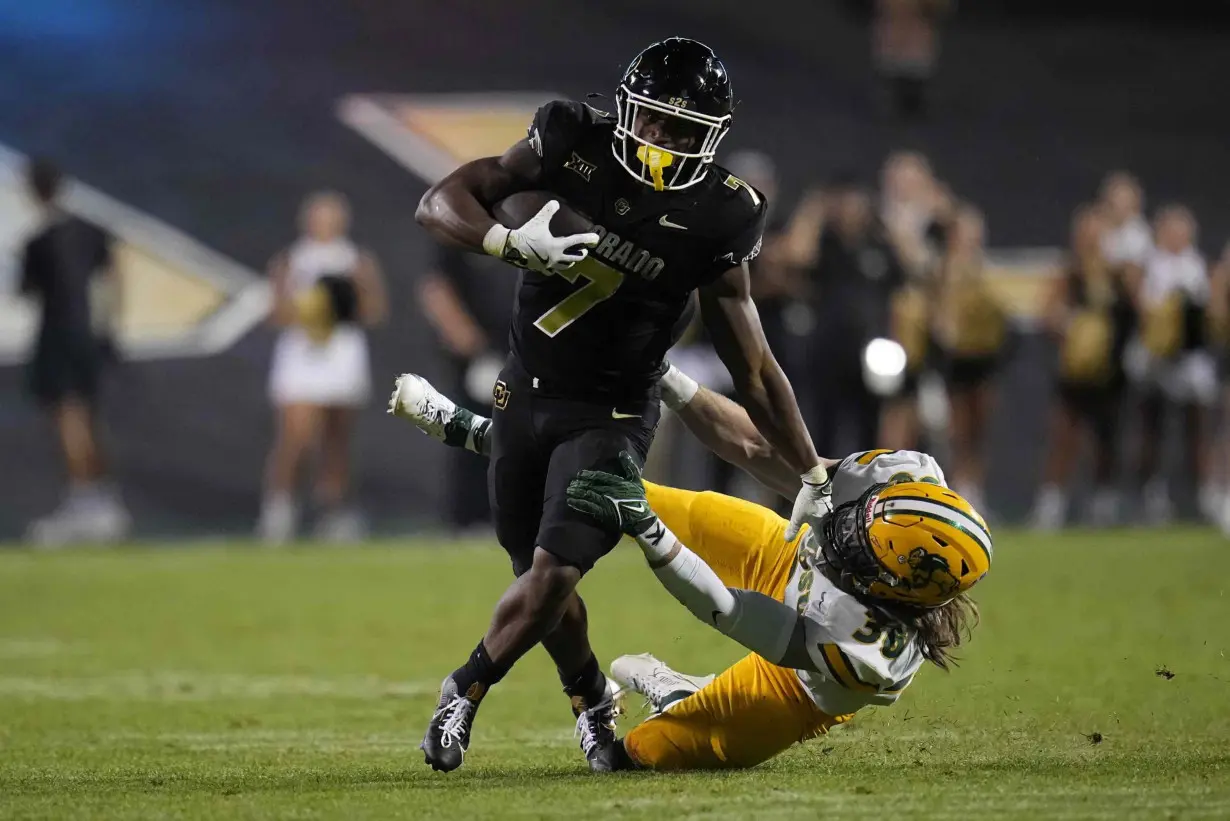 Shedeur Sanders, Travis Hunter help Colorado hold off NDSU 31-26 to start Year 2 under Deion Sanders