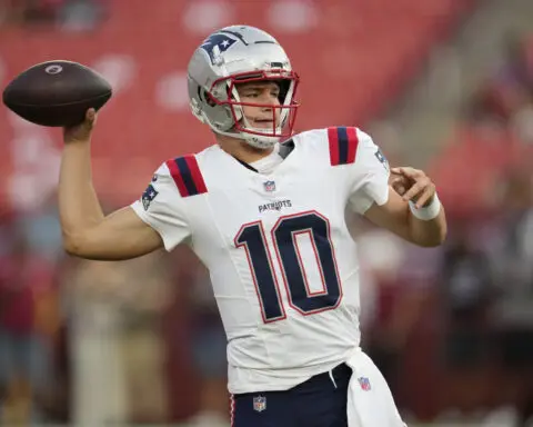 Analysis: Patriots have no reason to rush rookie quarterback Drake Maye