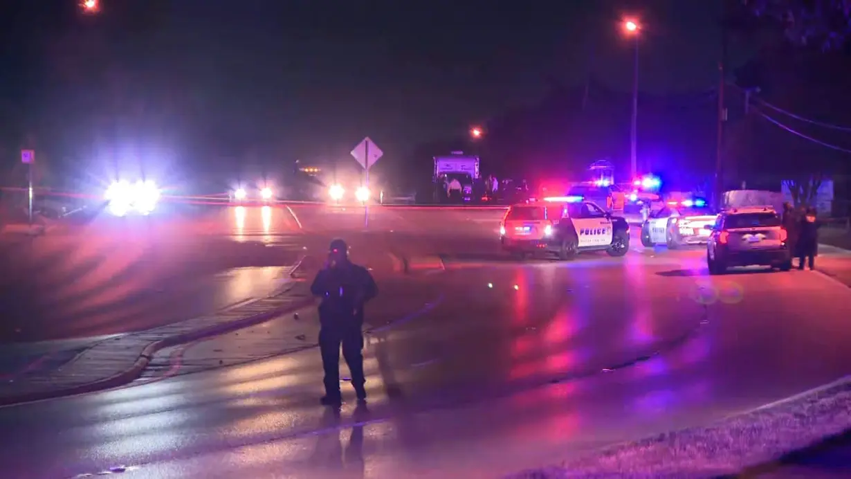 3 Dallas police officers shot, 1 killed, after finding officer shot in marked squad car