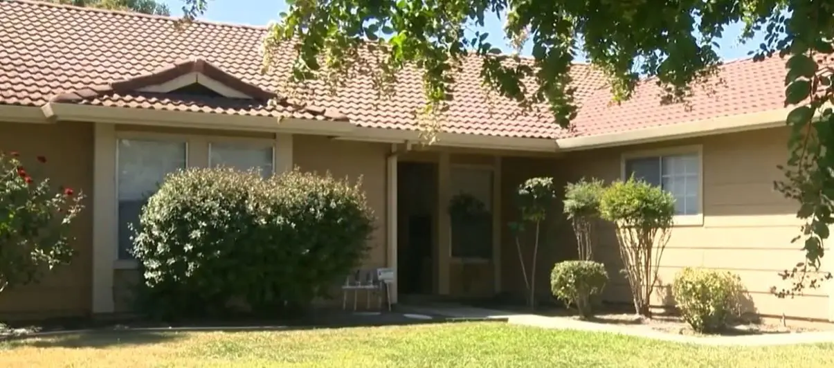 Neighbors on guard after intruders break into Modesto home with 2 kids inside