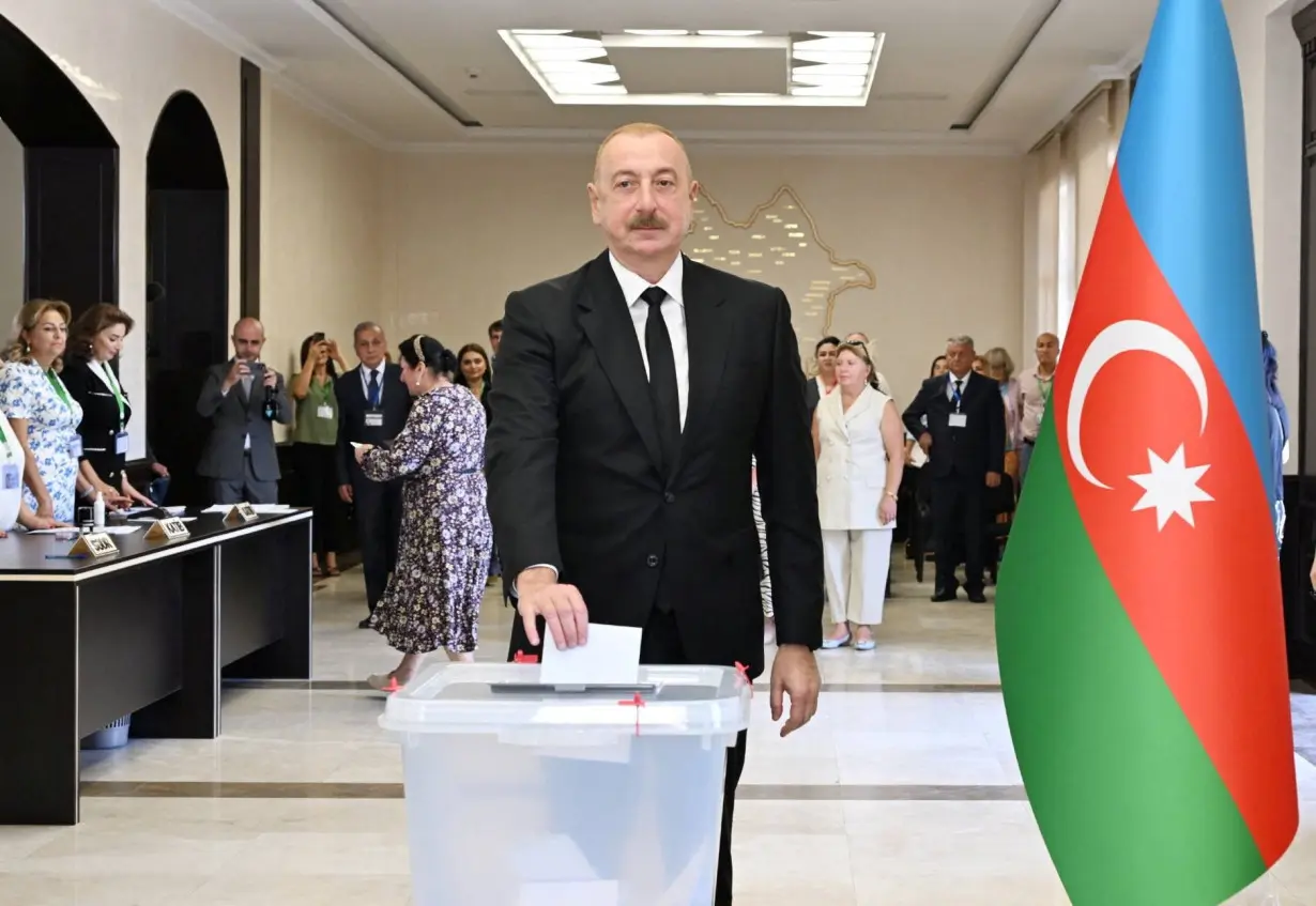 Azerbaijan holds snap parliamentary election