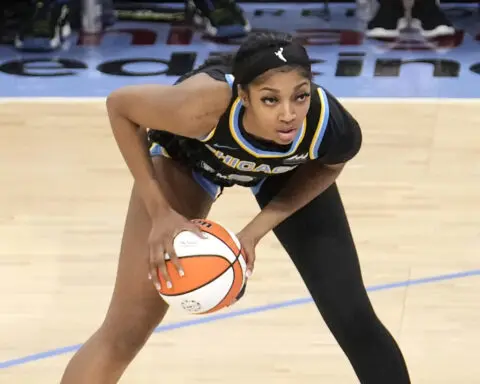 Angel Reese becomes WNBA's single-season rebounding leader in Sky's 79-74 loss to Lynx