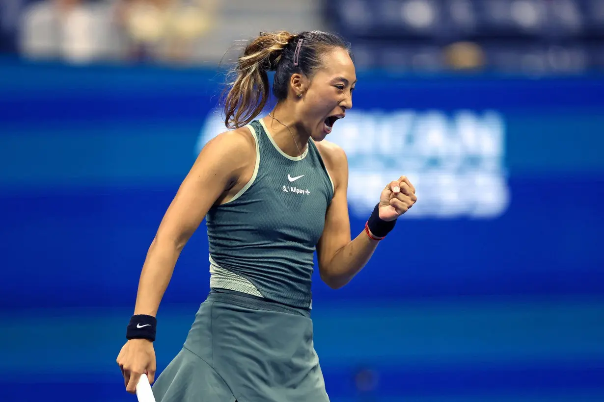 Zheng Qinwen and Donna Vekić break record for latest finish in women's match at US Open