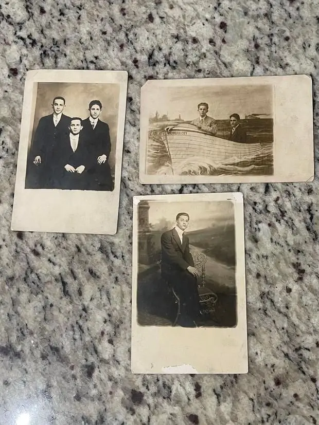 Vintage photos found at Chicago train station